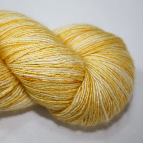 Merino and silk 4ply in Gold